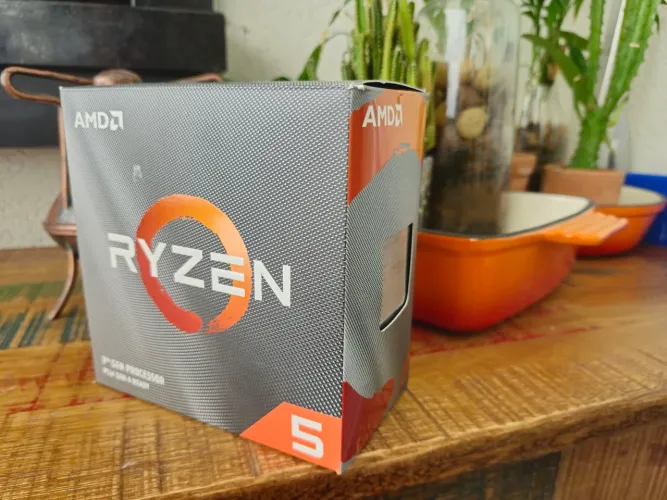 Processador AMD Ryzen 5 3600 c/ Cooler Original (Ótimo Estado)