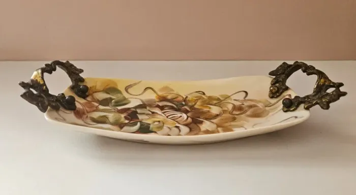 Petisqueira Decorativa - Porcelana pintada à mão