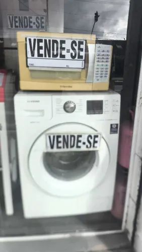 Lavadora Samsung e microondas Eletrolux 