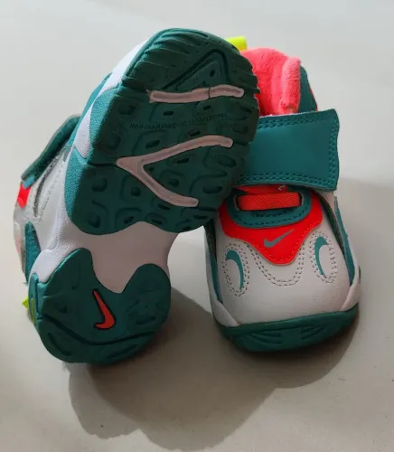 Tênis Nike infantil 