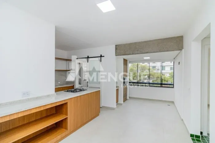Apartamento de 2 dormitórios e 1 vaga no bairro Cristo Redentor!