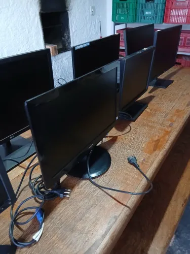 CPU e monitores