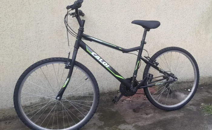 Vendo Bicicleta Caloi aro 26 21 marcha 