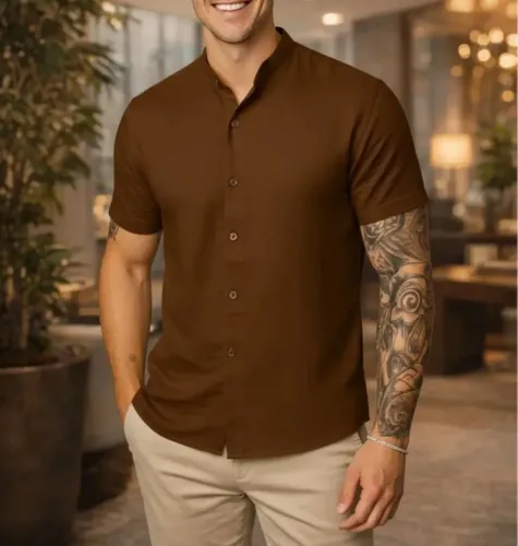 Camisa Gola Padre Marrom 