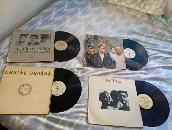 Discos da Legião Urbana da época 