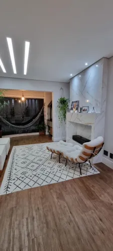 TAPETE LINDO ÓTIMO ESTADO