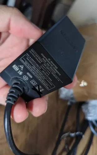 Carregador Original para Nintendo Switch - Padrão Americano