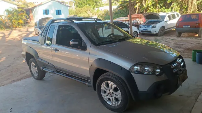 Fiat Strada Adventure 1.8/ 1.8 Locker Flex CE 2009