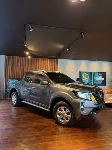 Nissan Frontier XE CD 4X4 2.3 Bi-TB Diesel Aut. 2025