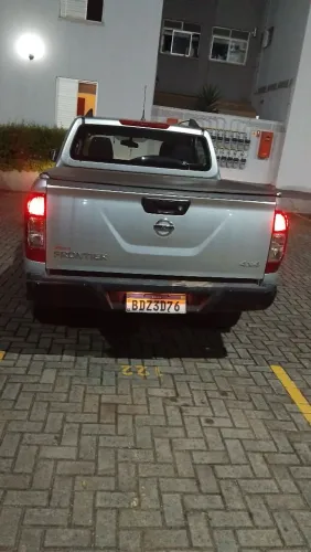 Nissan Frontier S CD 4X4 2.3 TB Diesel Mec. 2020