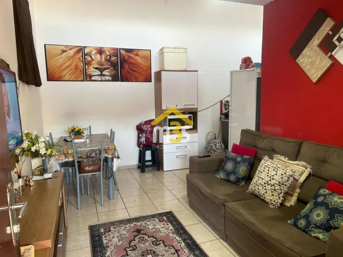 Ótima casa com 2 quartos, 2 vagas no Jardim dos Lagos por 350.000,00