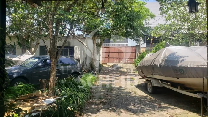 Terreno com 14,75m para à Av Atlântica e 35,08m de frente para a Rua Euclides da Cunha.