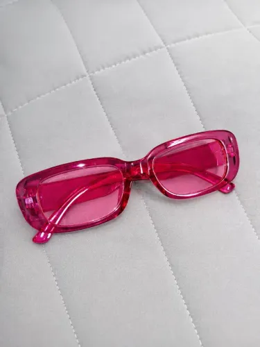 Óculos rosa