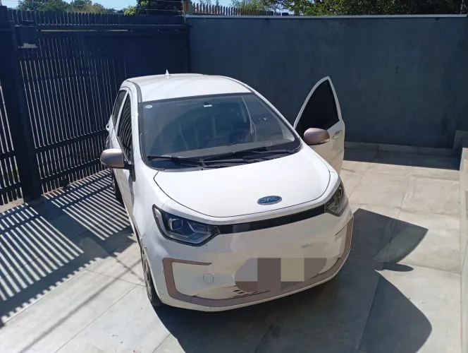 JAC E-JS1 62cv 5P Aut. (elétrico) 2023