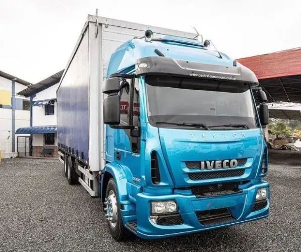 Iveco tector 240E30 6x2 2017
