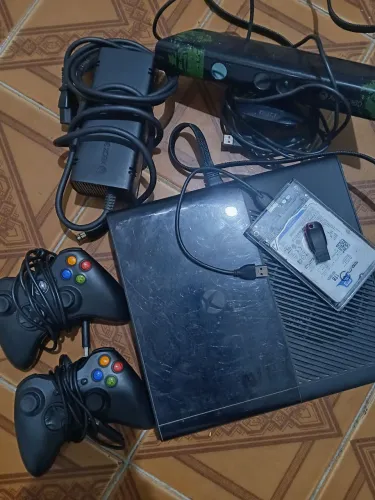 Vendo - Xbox 360