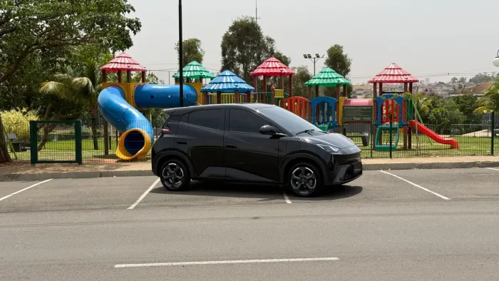 BYD Dolphin Mini (Elétrico) 2025