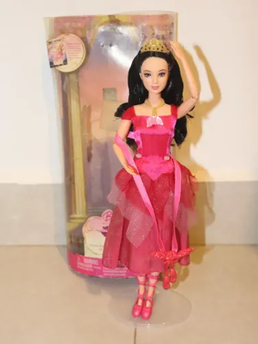 Boneca Barbie Blair 12 Princesas Bailarinas