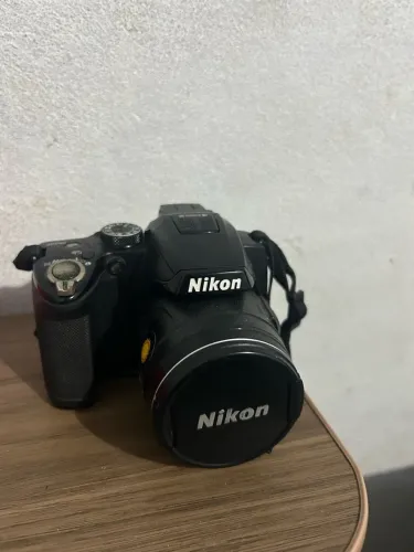 Câmera Nikon coolpix p500