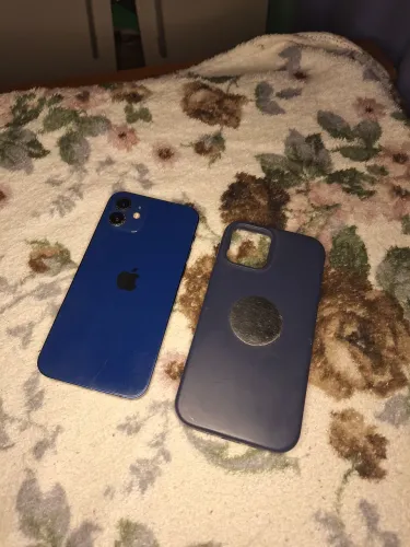 IPHONE 12