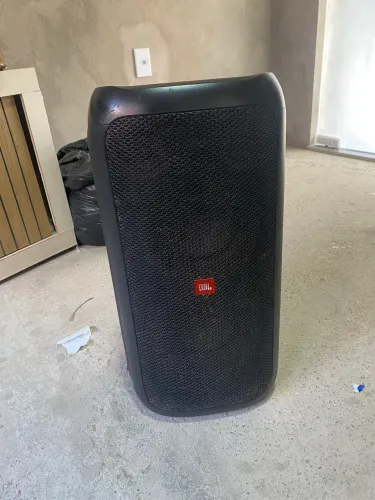 Vendo JBL Partybox 100
