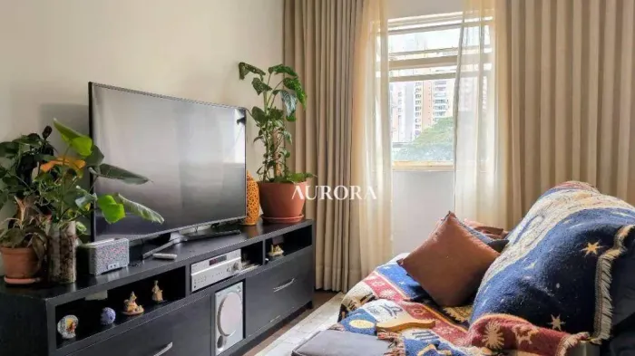 Apartamento com 3 dormitórios à venda, 69 m² por R$ 350.000,00 - Centro - Londrina/PR