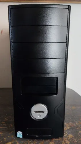 Gabinete ATX
