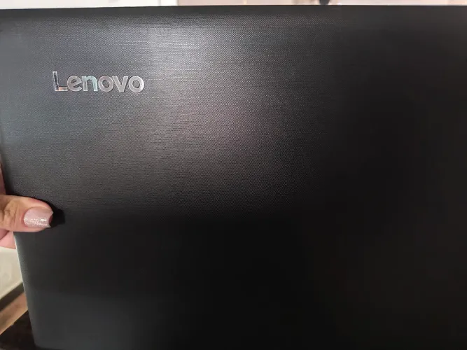 Notebook Lenovo à Venda!