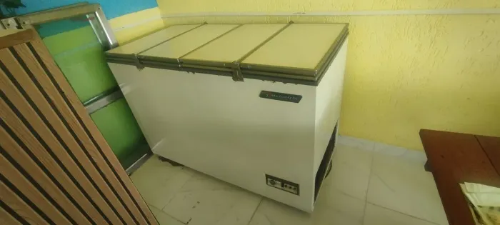 Vende-se