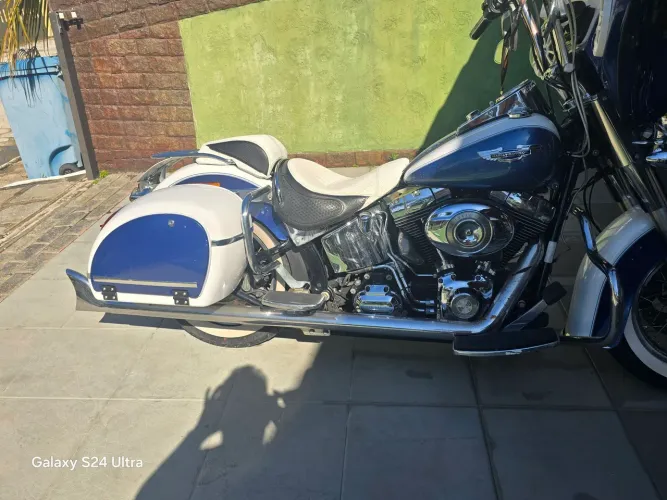 Harley deluxe exclusiva única.