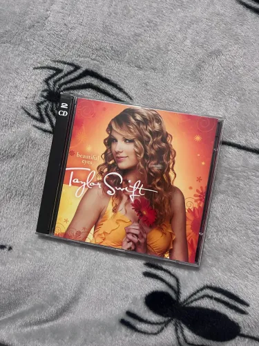 Cd taylor swift - beautiful eyes