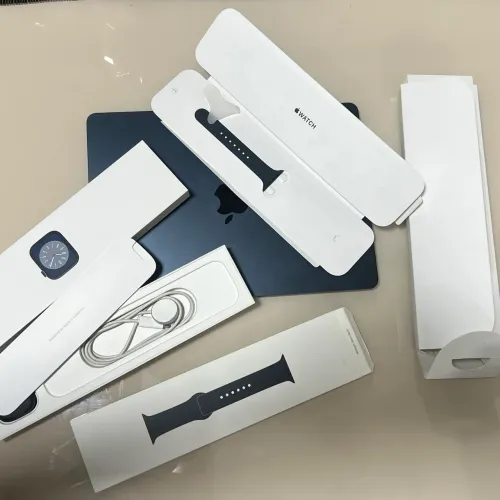Apple Watch Séries 8 - 45mm