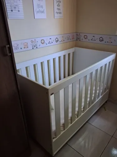 Berço Americano que vira mini cama