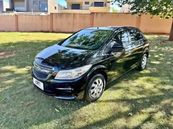 Chevrolet Onix Hatch LT 1.0 8V Flex Power Mec. 4P 2015
