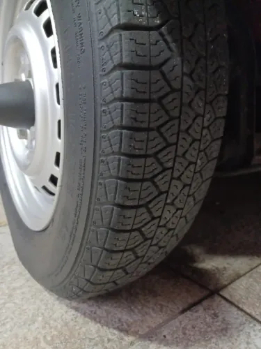 Pneus Goodyear KELLY Metric Radial original Fusca Itamar 165 R15 86s (Não acompanha Rodas)