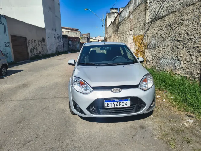 Ford Fiesta 1.6 8V Flex/class 1.6 8V Flex 5P 2012