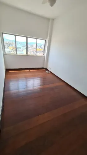 Imóvel para aluguel tem 97 metros quadrados com 3 quartos em Centro - Duque de Caxias - RJ