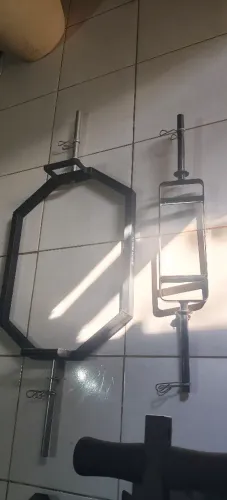 Vendo ou troco itens de academia 