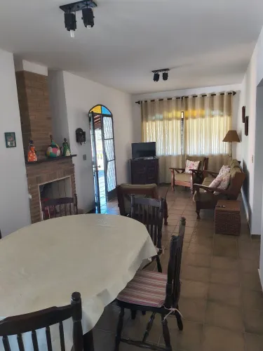 Vendo Casa em Serra Negra