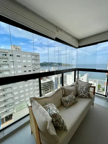 Apartamento 4 suítes, Centro, Itapema, quadra mar, vista mar