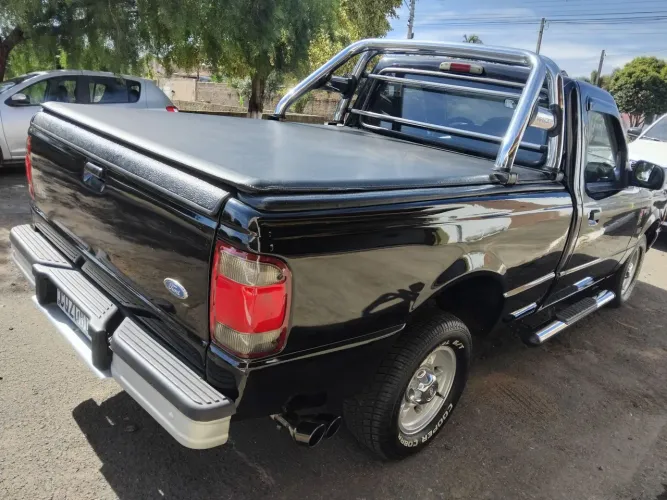 Ford Ranger XLT 4.0 4X2 CS 1997