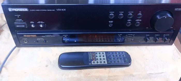 Receiver Pioneer VSX305- para pessoa exigente
