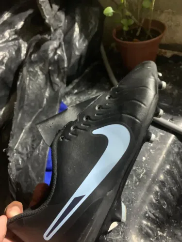 Chuteira Nike tiempo campo