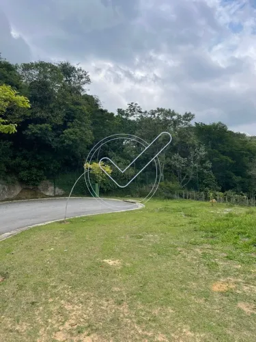 Lote de 560m2 à venda no Condomínio Altavis Aldeia