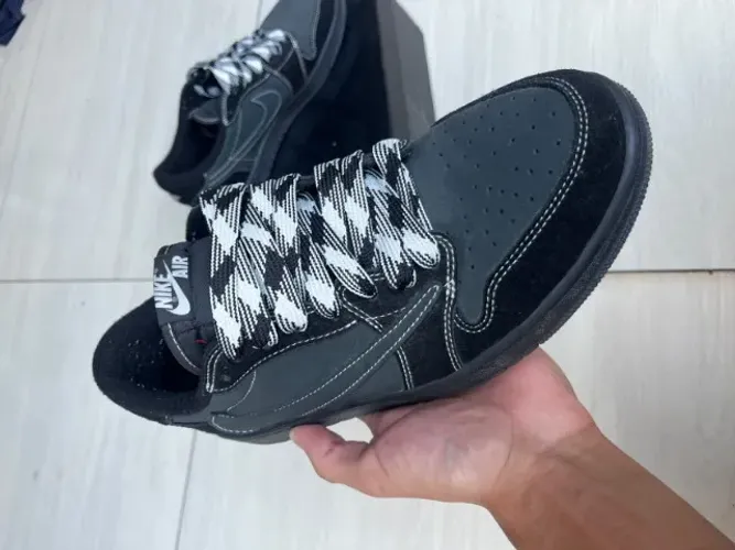 Travis Scott x Air Jordan 1 Low OG Black Phantom