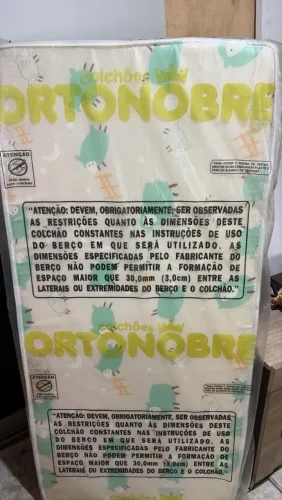 Colchão de berço da ortonobre novo