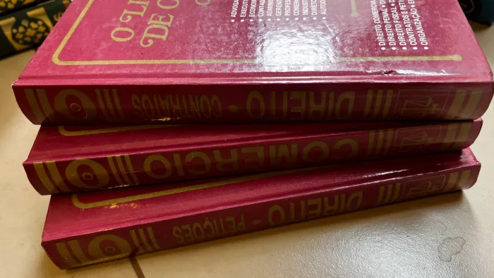 Coleções de livros capa dura