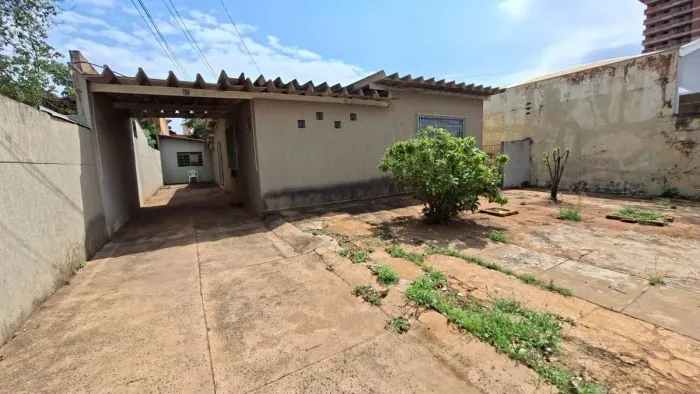 Casa à Venda, Centro - Campo Grande