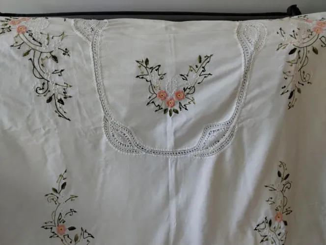 Toalha de mesa de renda renascença