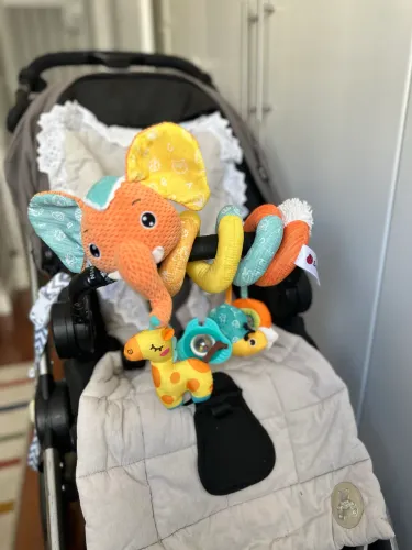 Mobile espiral para carrinho